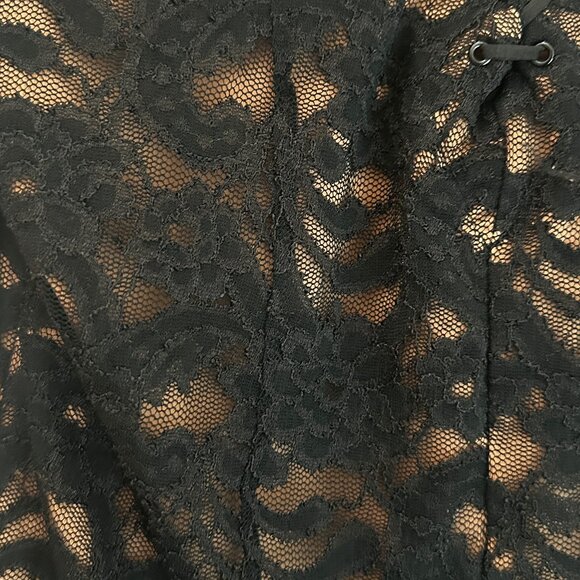 NWT Bisou Bisou Women`s Black Lace Bodysuit Blouse Lace-up Back SEXY! Size L - Picture 3 of 14